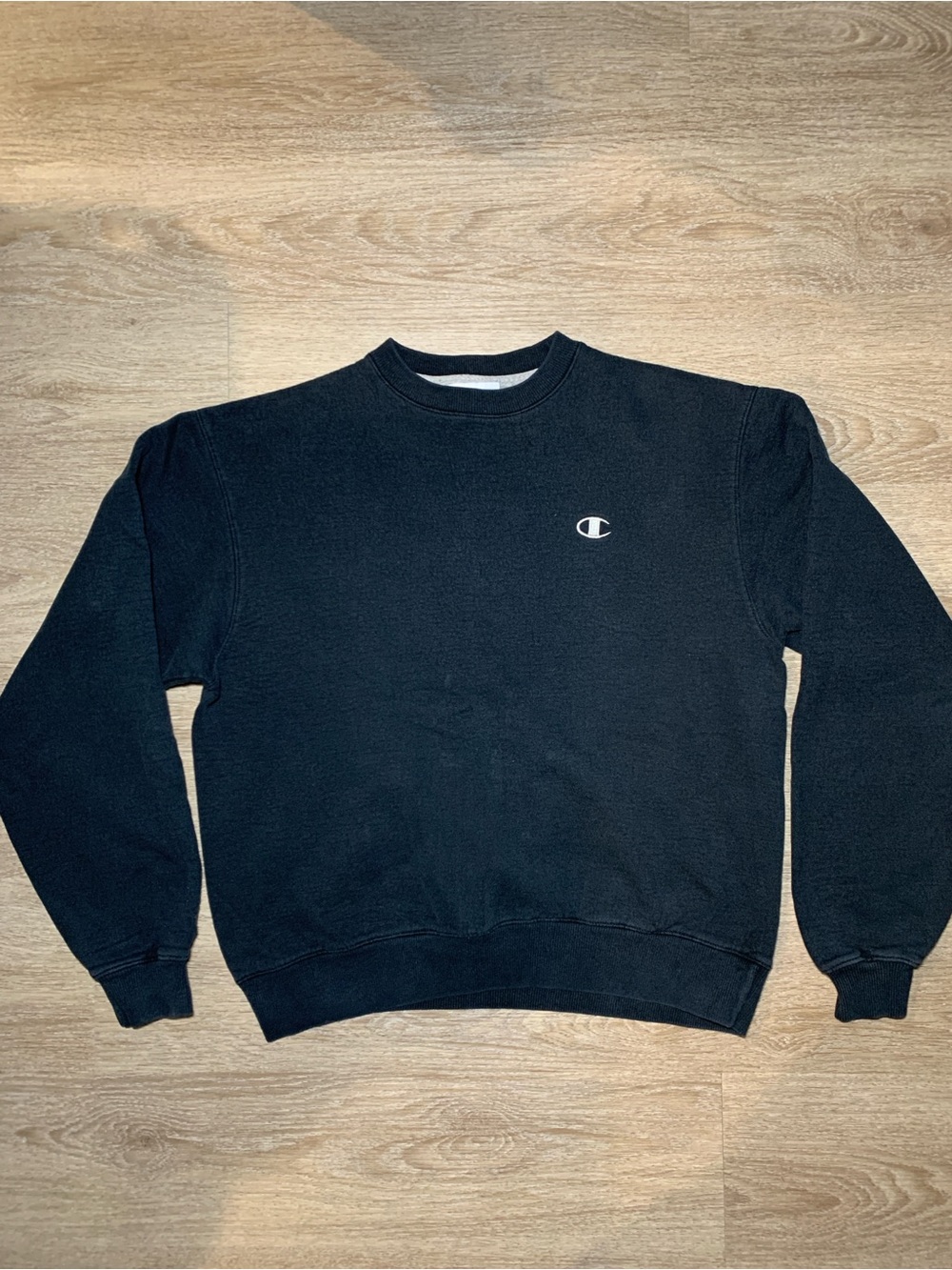 Champion Eco Authentic Black Crewneck Sweatshirt Size M